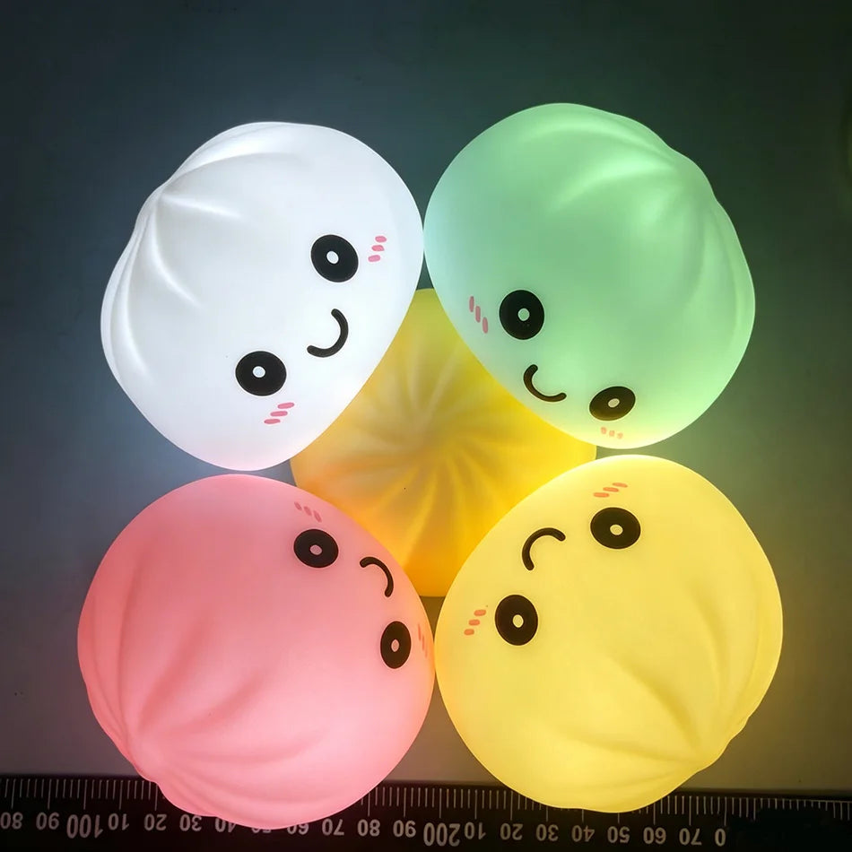 Aesthetic LED Bun Night Light, Soft Silicone Squishy Toy, Glowing Food Ornament, Sensory Stress Reliever, Cute Gift for Kids & A