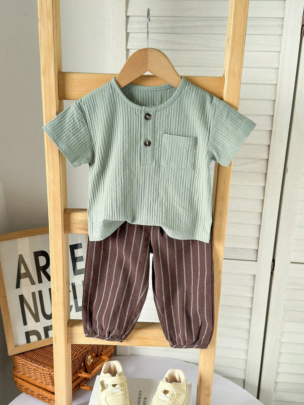 0-3 Year old Baby boy Summer Outfit Comfortable Solid Color Button Top+Striped Pants 2-piece Set Baby boy Summer Casual Suit