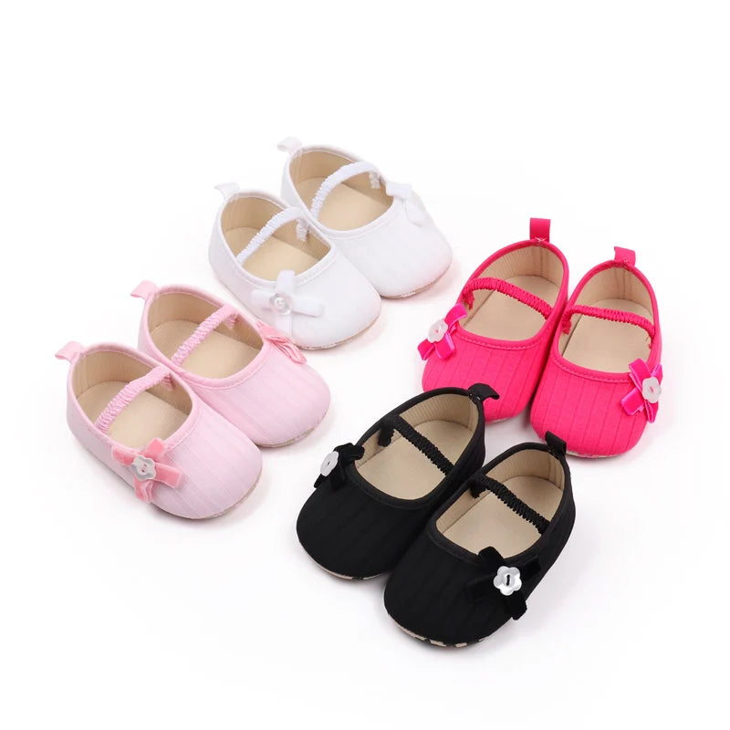 2025 Spring And Autumn Baby Girls First Walking Indoor Outdoor Toddler Shoes With Cute Design Soft And Comfortable Sole For 0-18