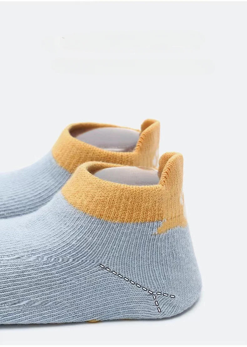 Non Slip Baby Toddler Socks Soft Anti Skid Floor Socks for Newborns and Infants With Rubber Grips For 0-5Years Cotton Baby Socks