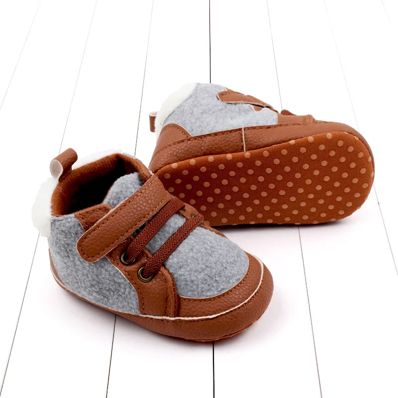 2025 Year New High-Top Trendy Fuzzy Shoes With Soft Rubber Sole Baby Shoes Baby Size Shoes Toddler Shoes Casual Walking Shoes