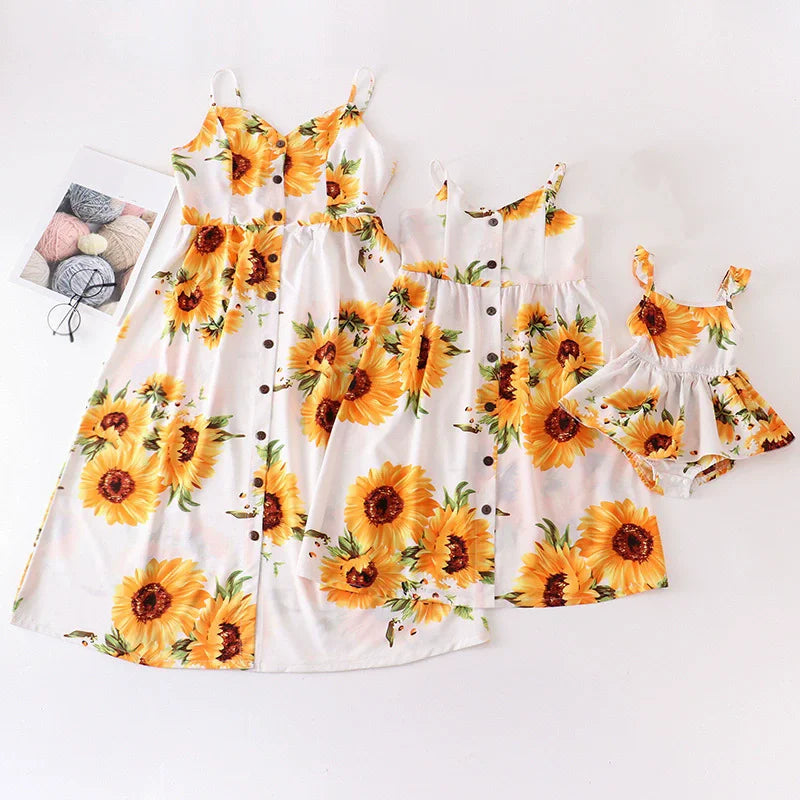 Summer Family Matching Outfits Women Jumpsuit Beach Girls Dresses Vestidos Baby Romper Mother Daughter Dress Children's Clothing