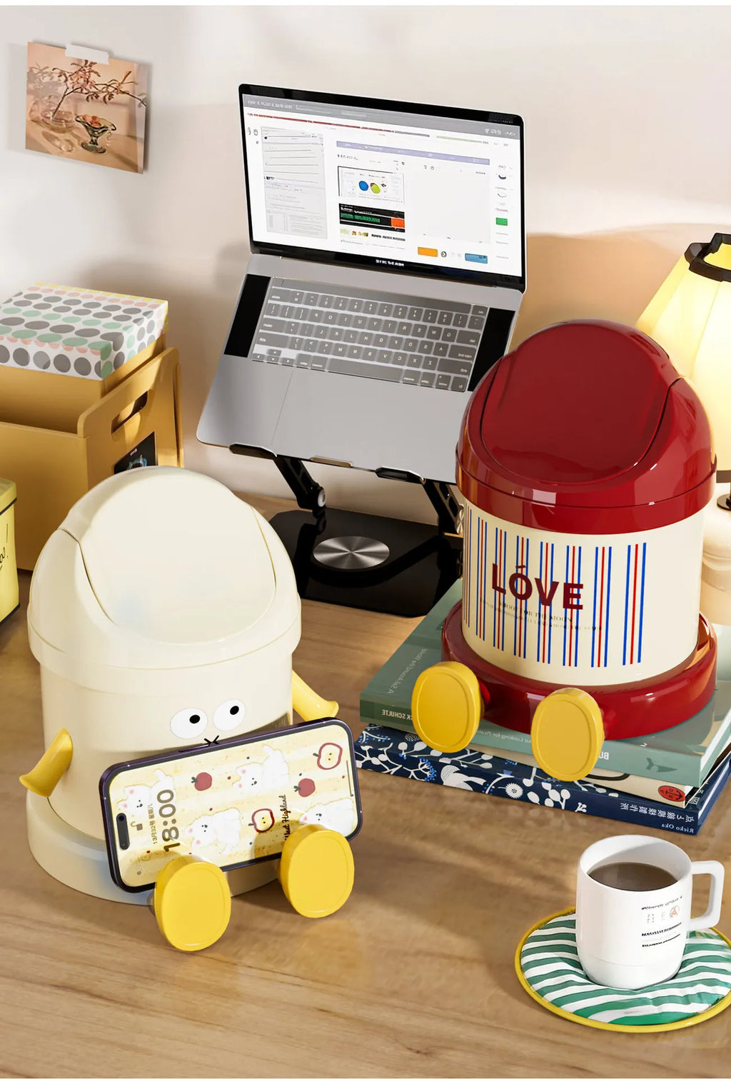 Desktop Trash Can Mini Cute Garbage Basket with Lid Household Garbage Bins Storage Bin Storage Box for Office Bedroom Dormitory