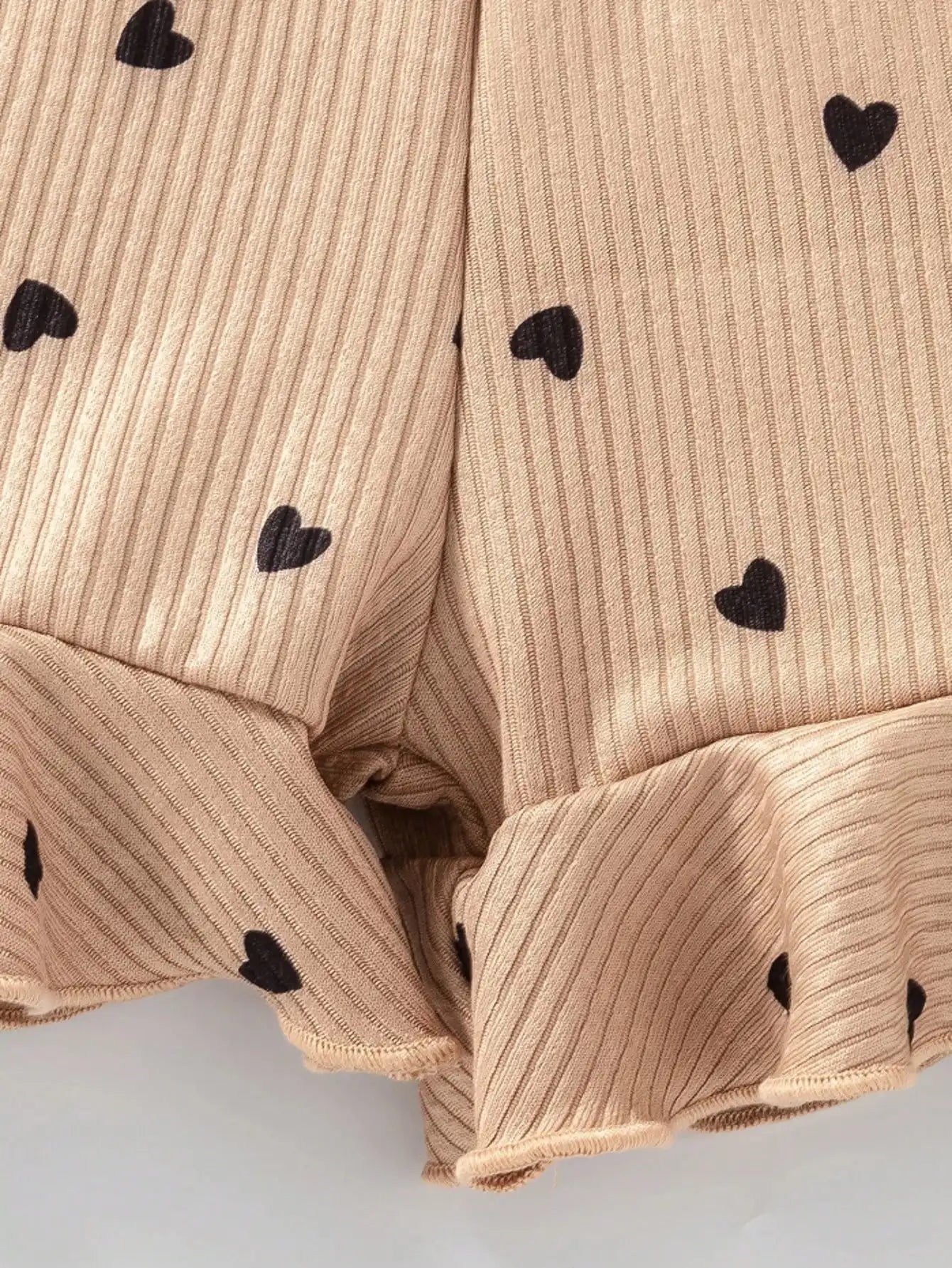 2pcs Girls Casual Summer Button up Heart-Shaped Camisole Jumpsuit Set Two Colors Suitable for Outdoor Travel