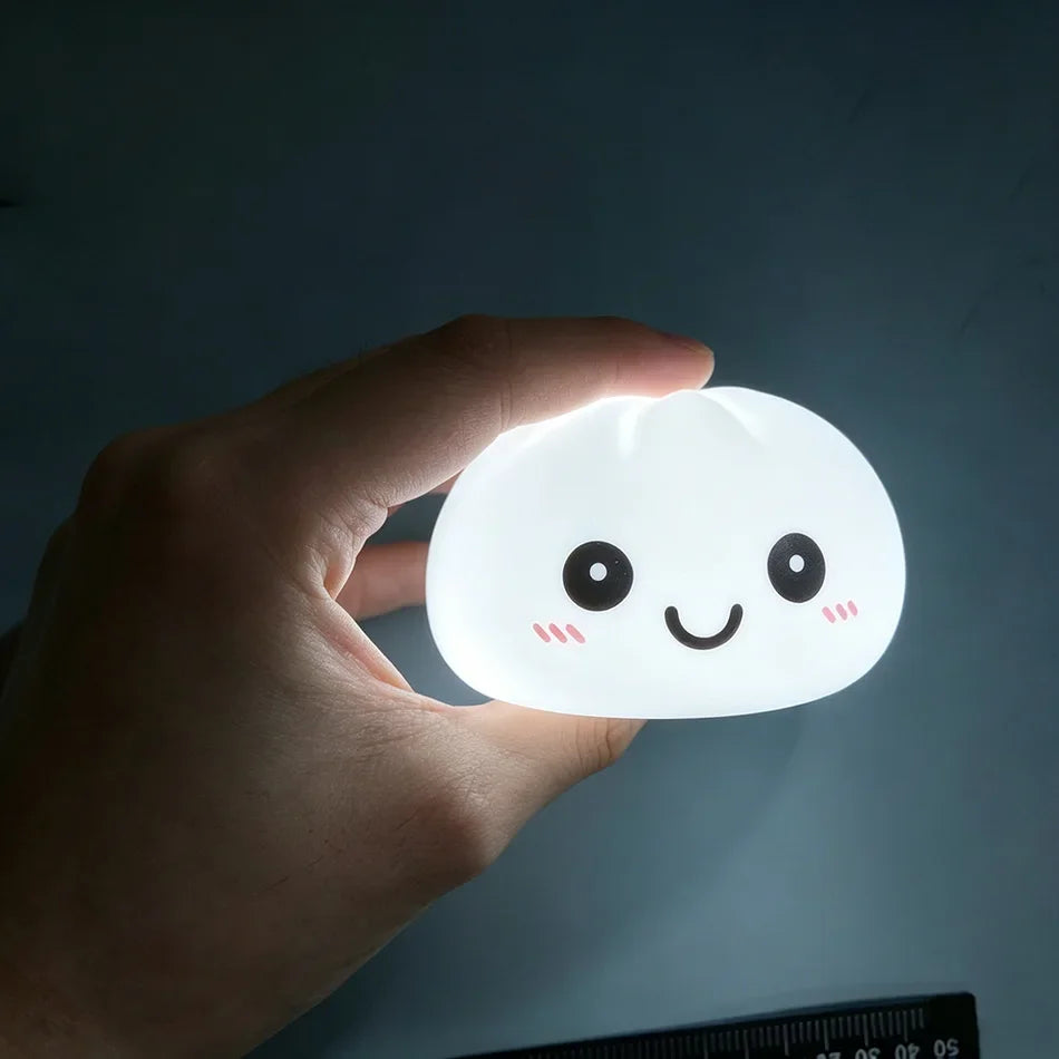 Aesthetic LED Bun Night Light, Soft Silicone Squishy Toy, Glowing Food Ornament, Sensory Stress Reliever, Cute Gift for Kids & A