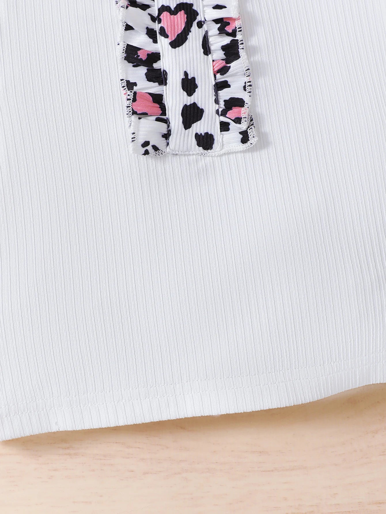 2Pcs Children's clothing Girl Flying sleeve White Top Leopard Print Bow Skirt Set for 4-7 Year old Girls Summer Fashion Set