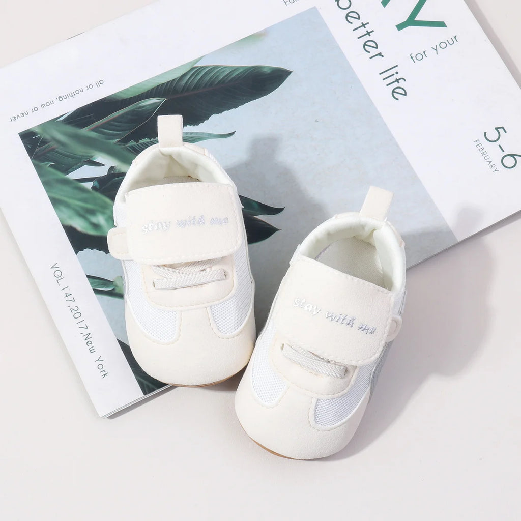 Newborn Baby Shoes Classic Leather Soft Soles Non Slip Toddler Walking Shoes for Boys and Girls 0-18M First Step Walking Shoes