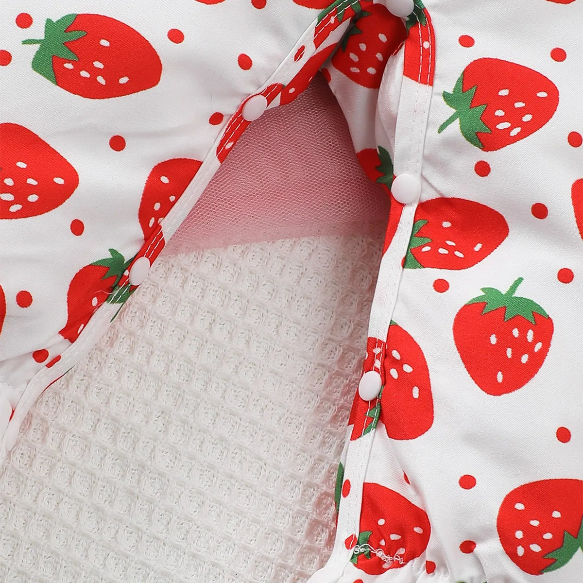 Summer Baby Girl Jumpsuit Strawberry Print and Butterfly Knot Splicing Bodysuit suitable for Newborns Baby girl 0-18 Months