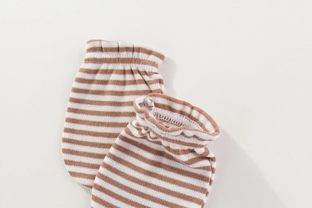 15-Pack Baby Unisex Accessories Fashion Cute Newborn Hats+Bibs+Gloves 0-12 Months Infant Clothing