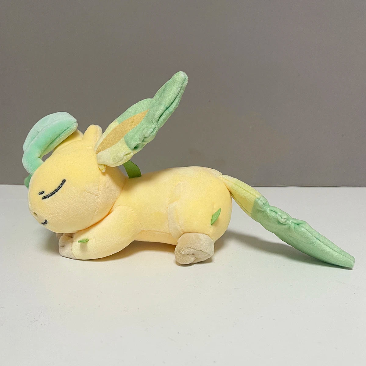 Pokemon Plush Vaporeon Sleeping Series Eeveelution Eevee Evolution Leafeon Glaceon Sylveon Stuffed Doll Charizard Pikachu Doll