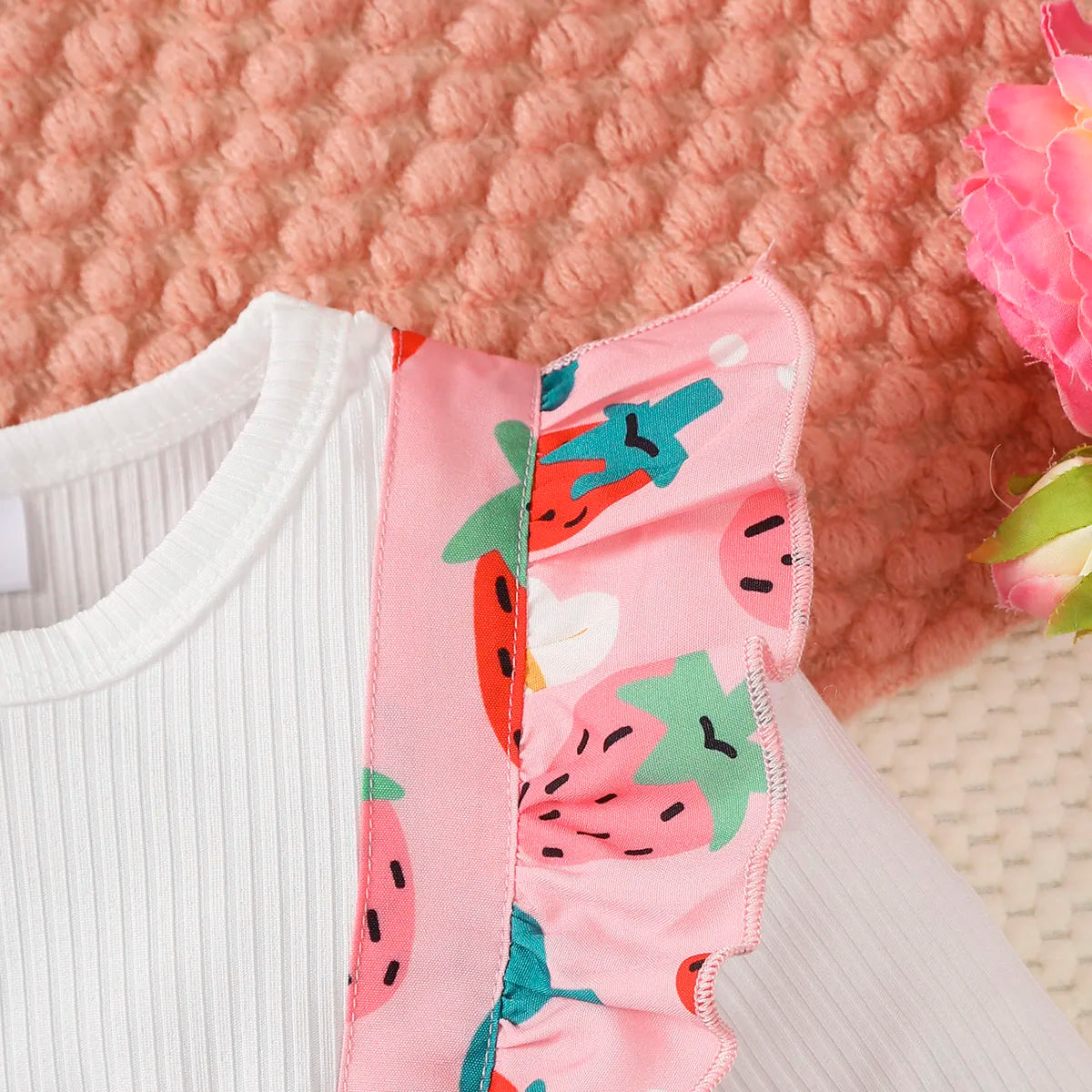 2Pc/Set Baby girl Dress  Ruffled Strawberry Print long sleeved Dress suitable Cute Baby girl 0-24 Months Spring and autumn Dress