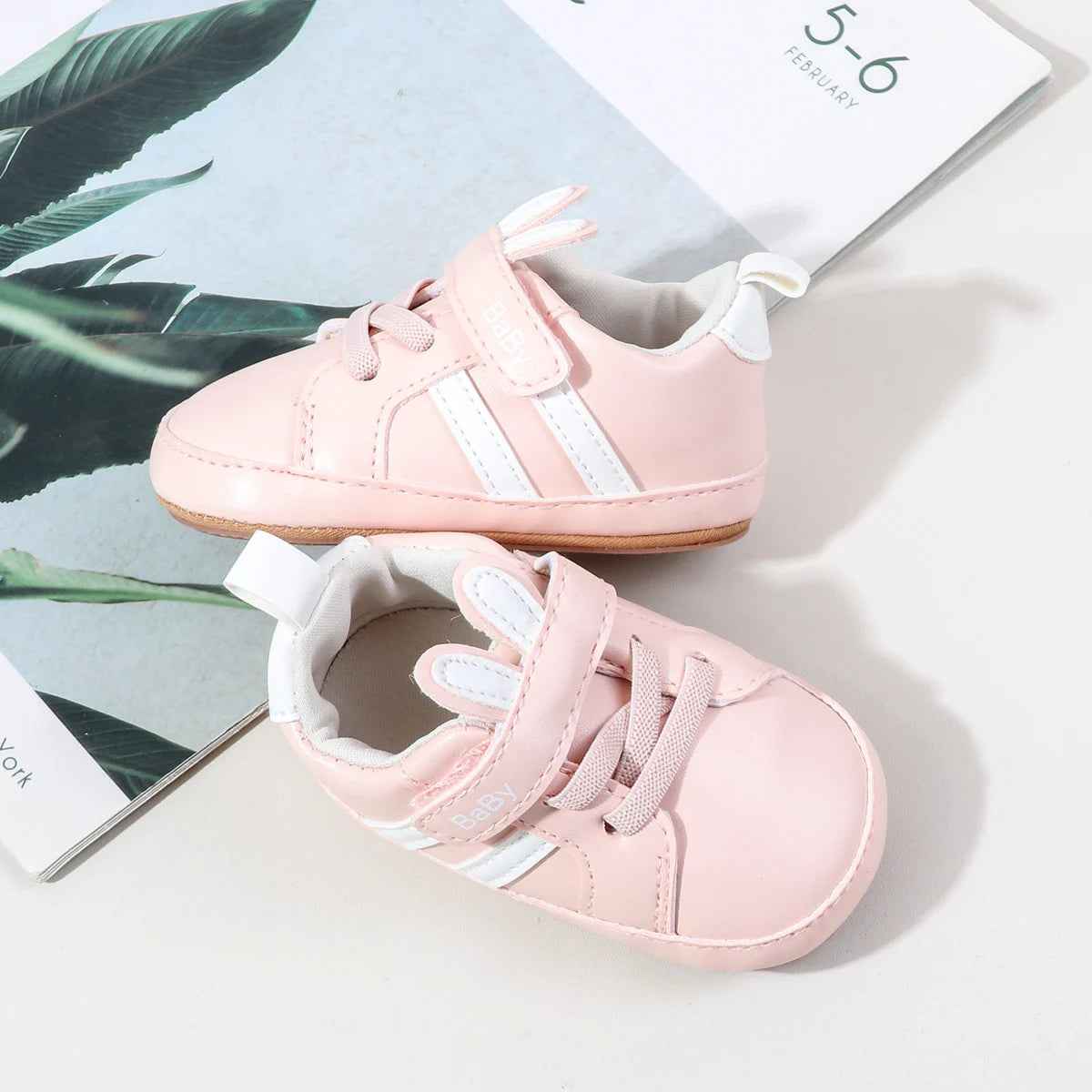 Cute Rabbit Baby Shoes Waterproof Anti-Slip Toddler Shoes 0-1 Years Old New Baby Shoes PU Leather And Soft TPR Sole