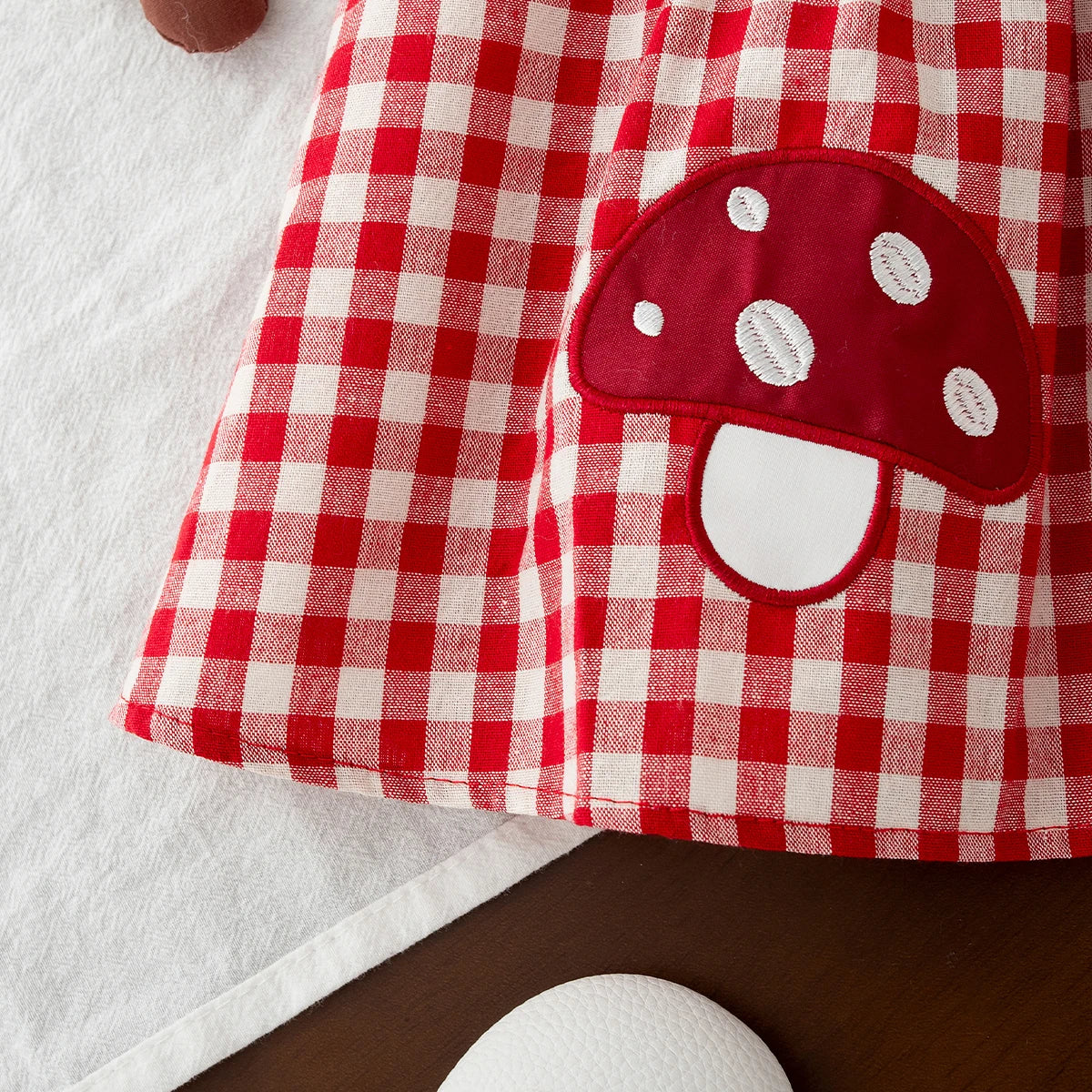 Summer Lovely Baby Girl Outfit Set Comfortable Cartoon Embroidery Red Plaid Doll Collar Top and Solid Color White Toddler Shorts