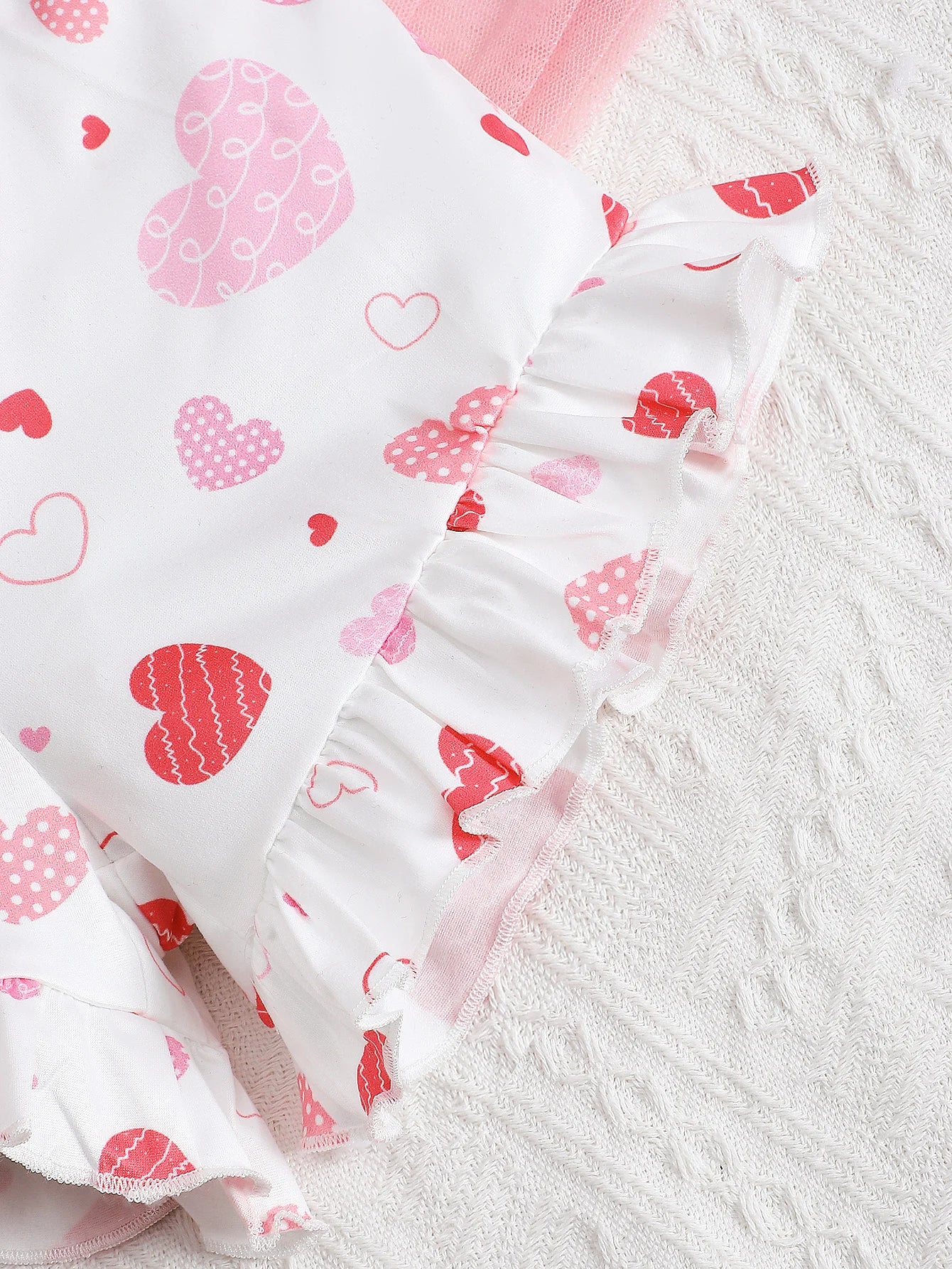 Summer Girls' Set Camisole Bow Top Heart-shaped Printed Shorts Two-piece Set 4-7 Year Girls' Fashion Set Children's clothing