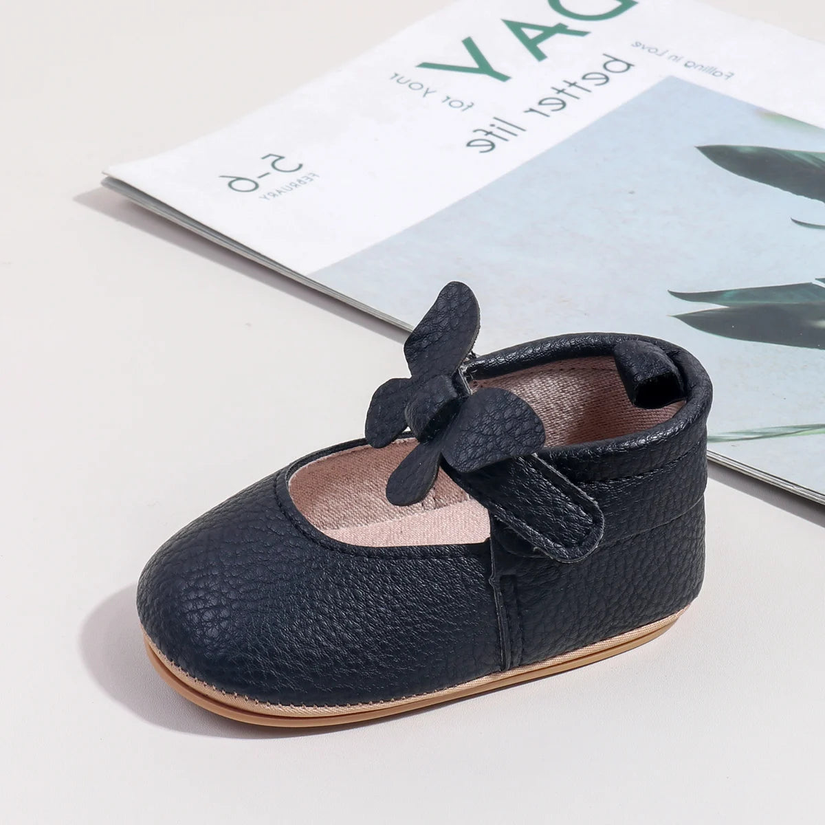 New Spring And Summer Baby Shoes Indoor Learning Shoes Butterfly Velcro Princess Shoes Anti-slip Baby Shoes