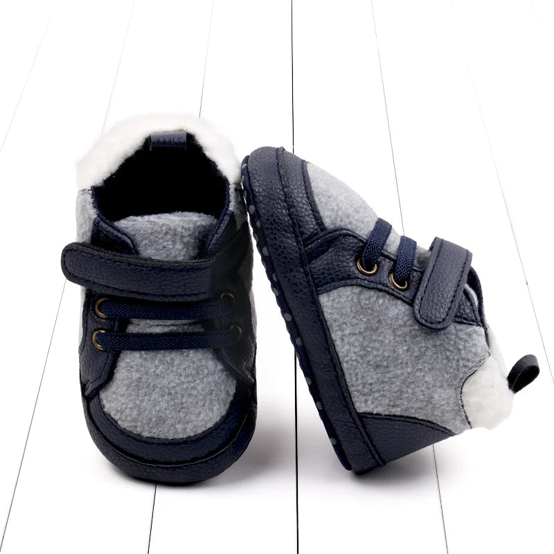 2025 Year New High-Top Trendy Fuzzy Shoes With Soft Rubber Sole Baby Shoes Baby Size Shoes Toddler Shoes Casual Walking Shoes