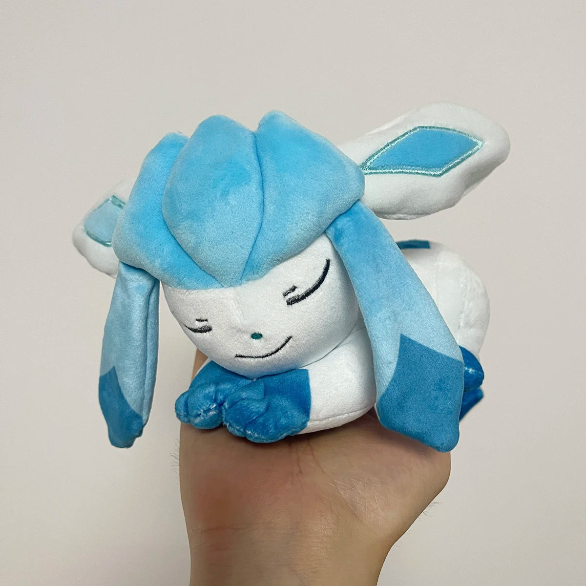 Pokemon Plush Vaporeon Sleeping Series Eeveelution Eevee Evolution Leafeon Glaceon Sylveon Stuffed Doll Charizard Pikachu Doll
