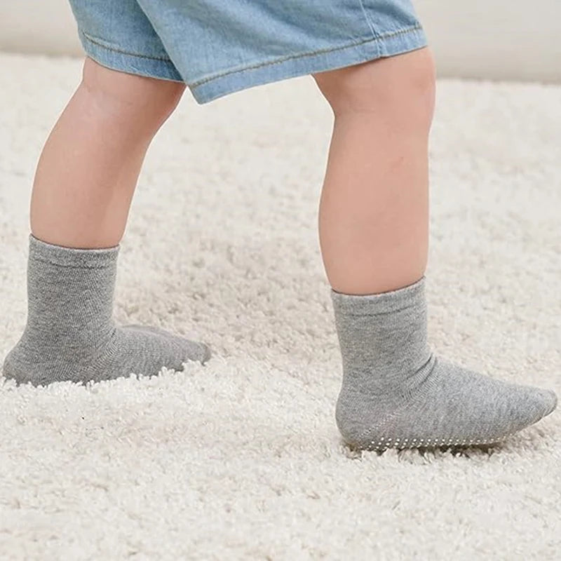 12 Pairs Baby Walking Socks Anti-Slip Dots Gym Floor Socks for Toddlers in Black White Grey Colors -  Socks for Kids to Walk