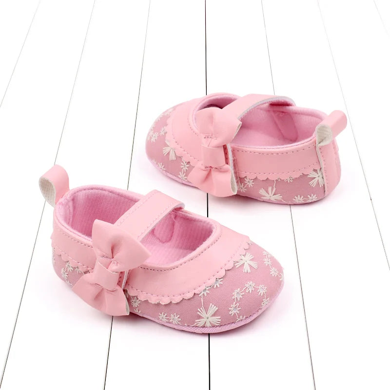 2025 Fashion Baby Shoes Soft Cotton and PU Newborn Toddler Prewalking Sneaker Cute Butterful Bow For 0-18M Baby Princess Shoes