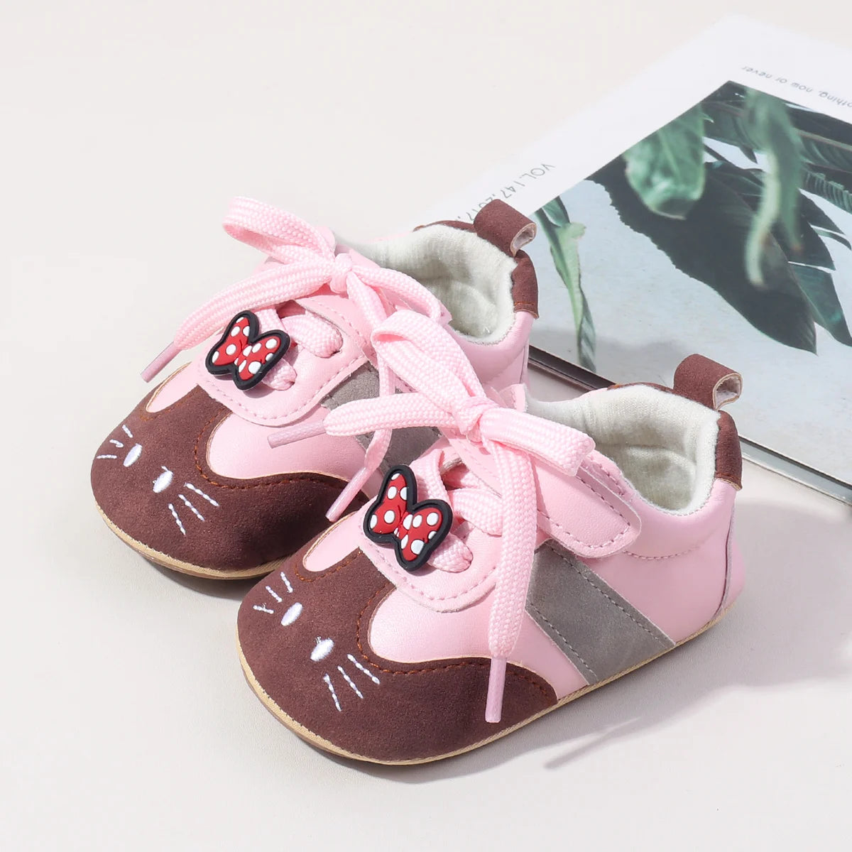 New Design Baby Girls First Walking Toddler Shoes Spring And Autumn Baby Indoor Outdoor Sneaker With High Quality PU Leather