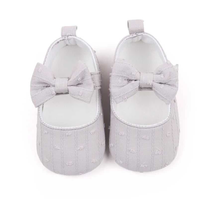 Spring Autumn New Product 0-1 Years Old Girls' Shoes with Soft Soles Embroidered Bowknot Fashionable and Cute Baby Learning WalK