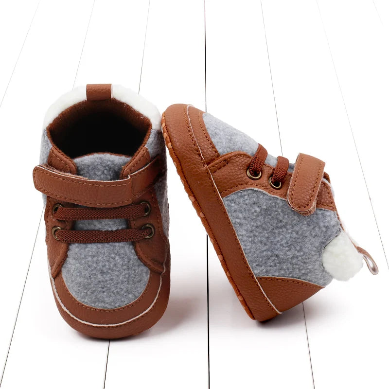2025 Year New High-Top Trendy Fuzzy Shoes With Soft Rubber Sole Baby Shoes Baby Size Shoes Toddler Shoes Casual Walking Shoes