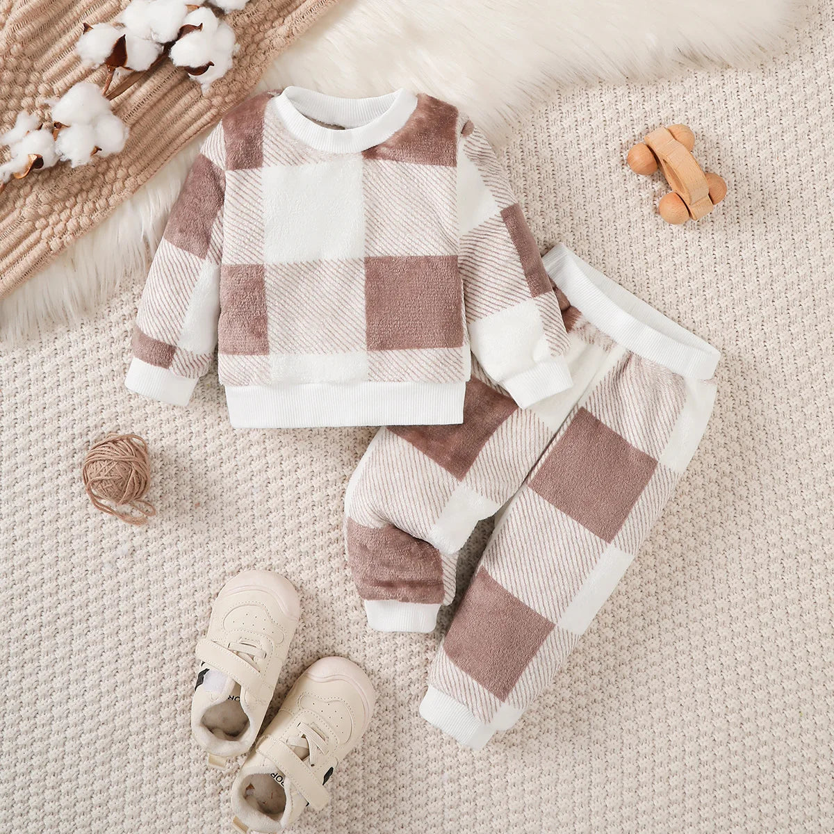 Baby boy plush Suit gray and White Checkered Top+Pants 2Pcs/set suitable for 0-24 Months Baby boy Winter warm suit Baby clothes