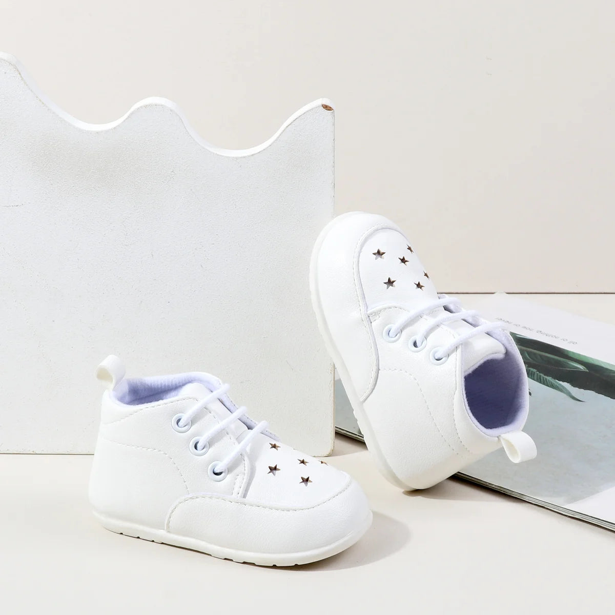 Baby Retro Leather Shoes Boy Girl Shoes Toddler Rubber Sole Anti-slip First Walkers Newborn Infant Moccasins Baby Crib Shoes