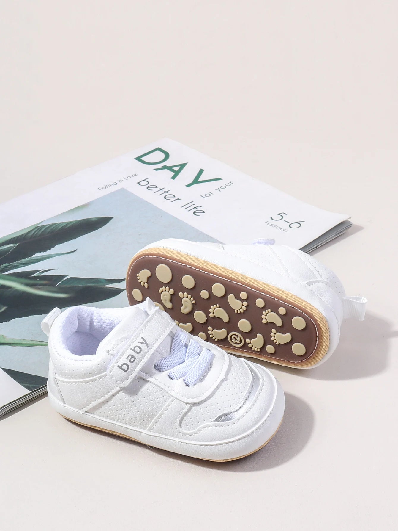 Hot Selling Newborn Baby Boys And Girls First Walking Causal Shoes Outdoor Anti Slip TPR Soles For Baby Unisex Toddler Shoes