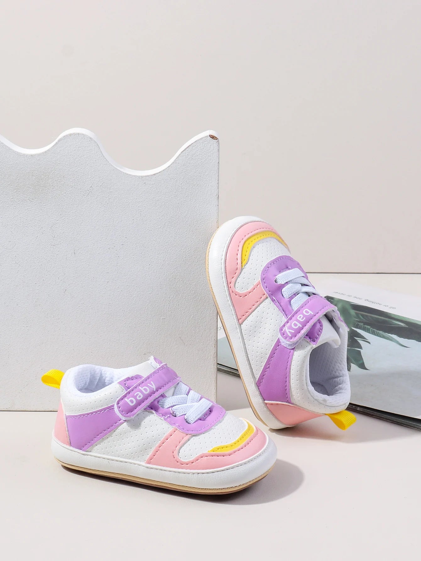 Hot Selling Newborn Baby Boys And Girls First Walking Causal Shoes Outdoor Anti Slip TPR Soles For Baby Unisex Toddler Shoes