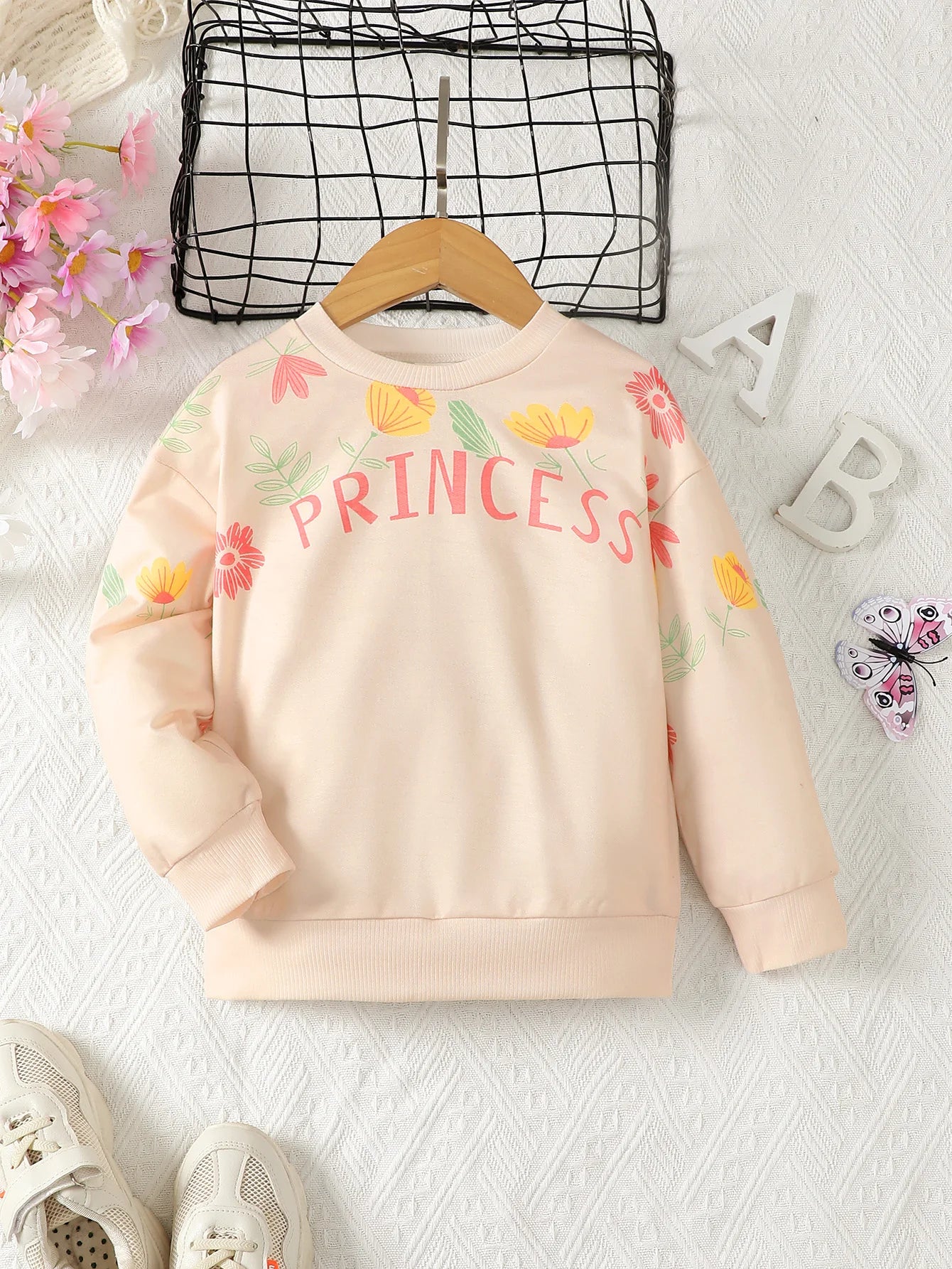 4-7 Year old Girls' Autumn Hoodie Round neck Flower Letter printed Long sleeved Casual Top for Children and Girls' Clothing