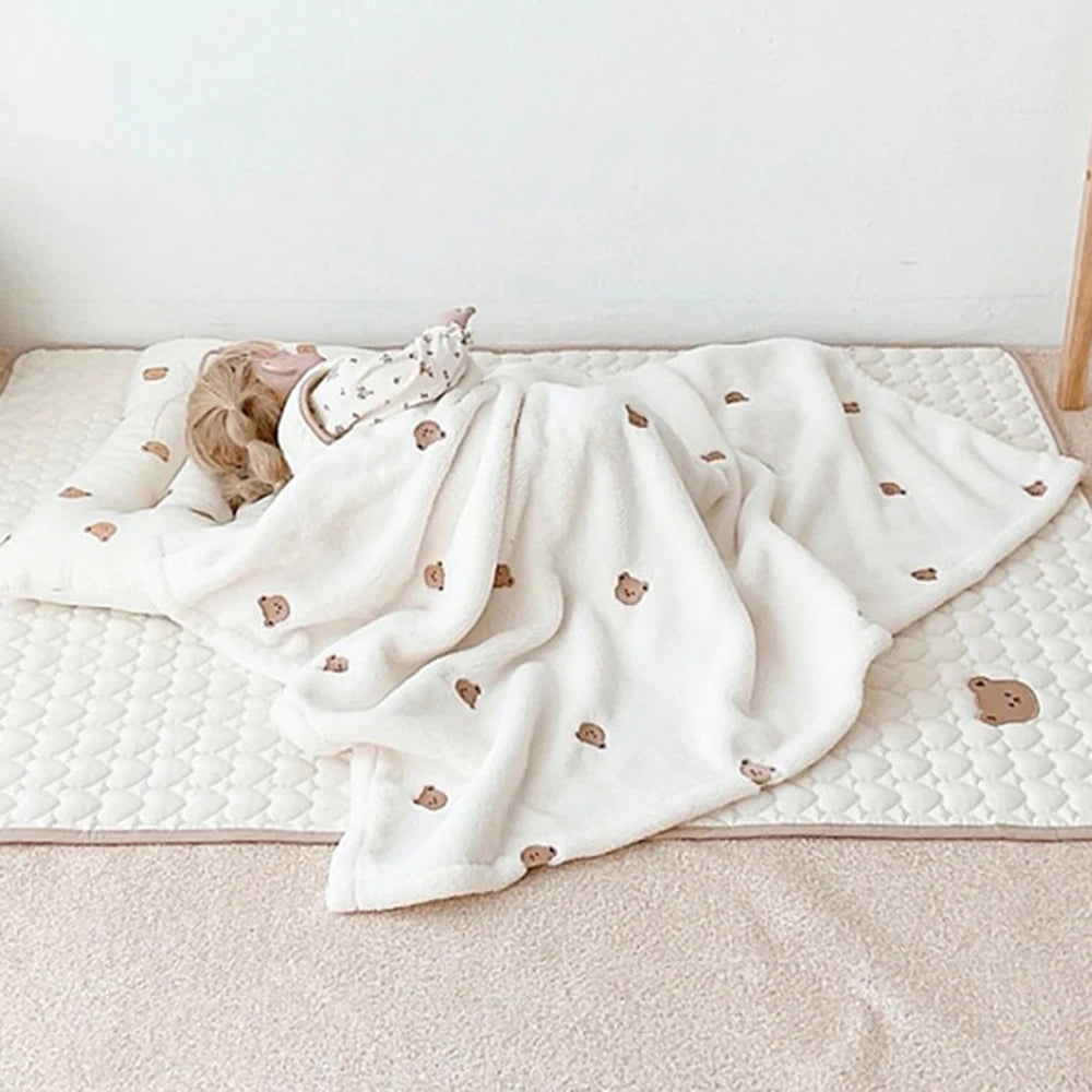 Embroidered Bear Baby Blanket Infant Coral Fleece Wrap Swaddle Blanket Warm Blanket For Newborn Outdoor Stroller Cover Blanket