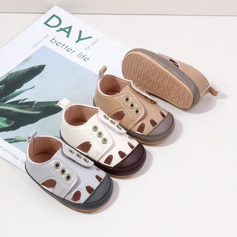 Spring/Summer New Style Baby Shoes with Hollow Design for Good Air Circulation Soft and Anti-Slip Function for Learning Walkers