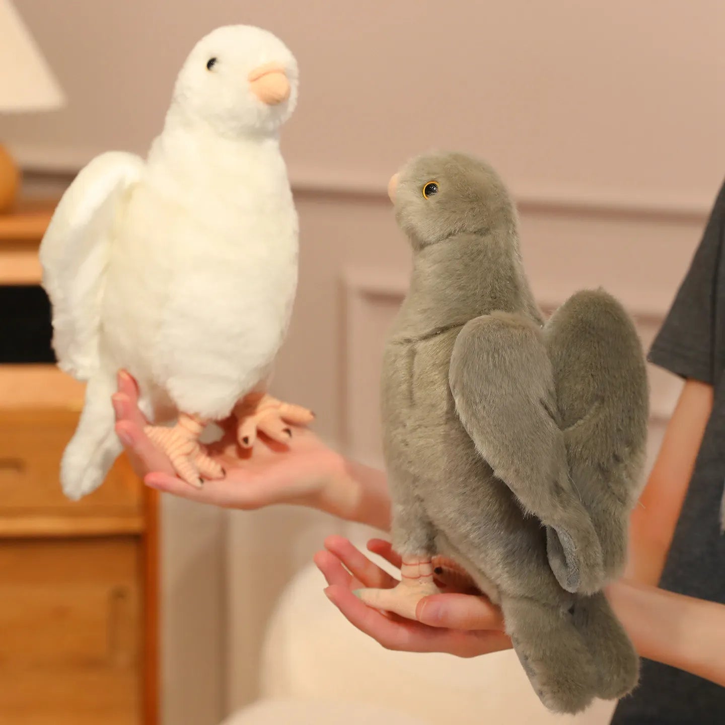 Grey White Simulation Pigeon Plush Toy Peace Dove Stuffed Animal Doll for Kids Home Decor And Photography Props