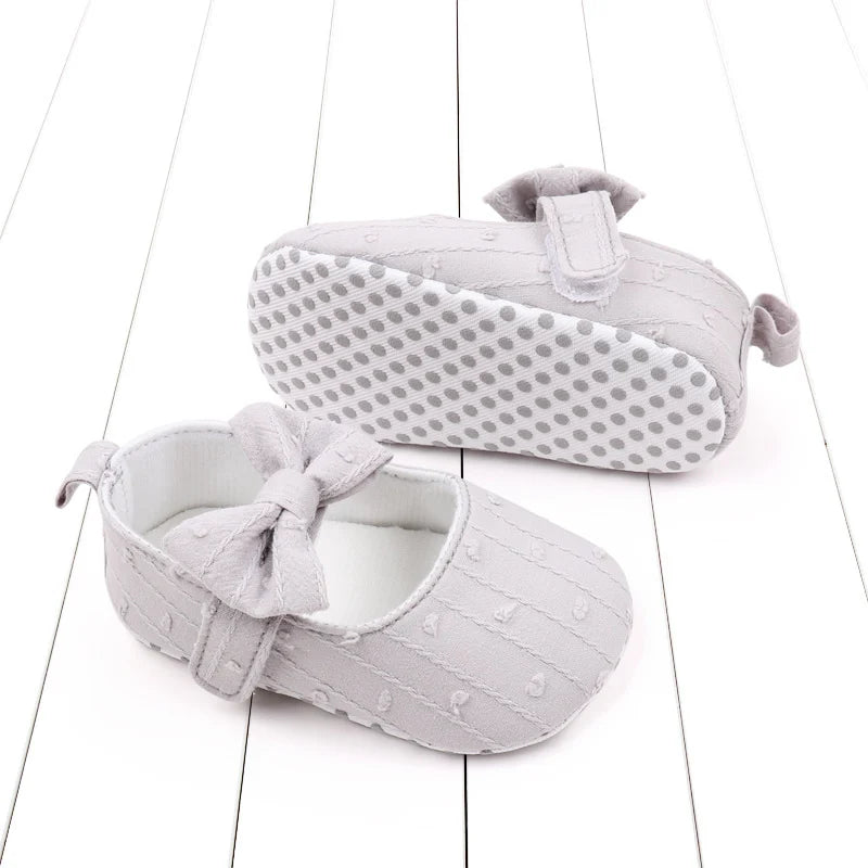 Spring Autumn New Product 0-1 Years Old Girls' Shoes with Soft Soles Embroidered Bowknot Fashionable and Cute Baby Learning WalK