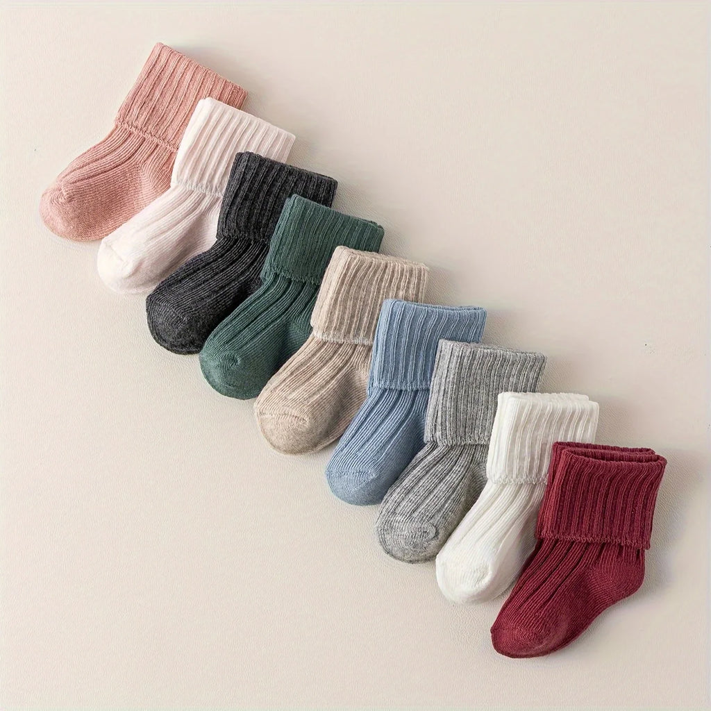 Striped cotton socks for boys and girls, knee-high socks for babies, and school uniform socks for 0-7 years old.