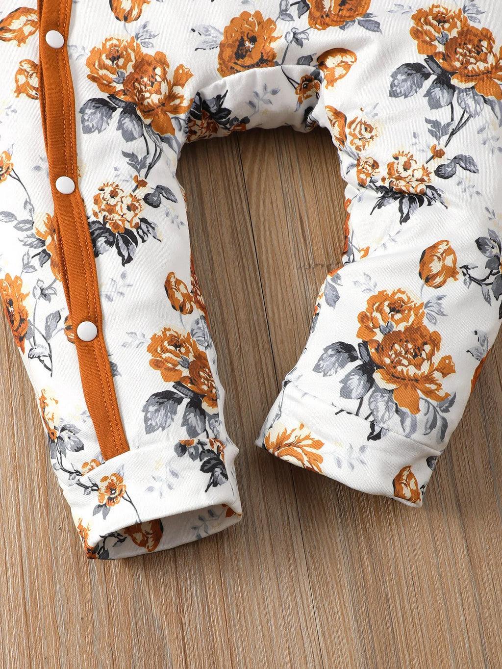 Baby girl Bodysuit open button floral full print long sleeved Bodysuit+Hat 0-24 months newborn Baby girl spring autumn Bodysuit