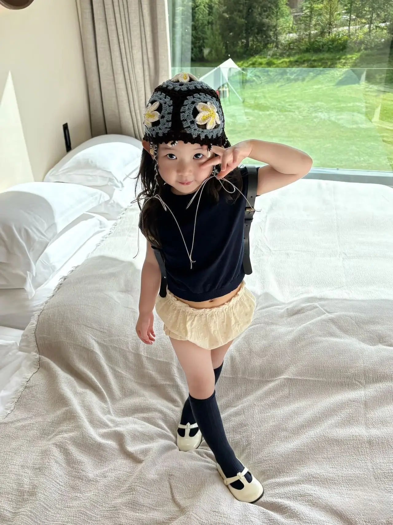 Korean-style trendy children's hat, hand-crocheted  hollow hat, outdoor breathable pullover hat, knitted hat for baby girls