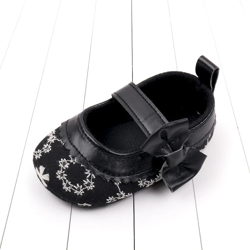 2025 Fashion Baby Shoes Soft Cotton and PU Newborn Toddler Prewalking Sneaker Cute Butterful Bow For 0-18M Baby Princess Shoes