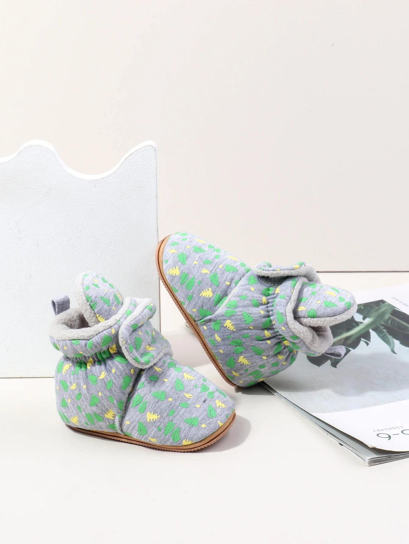 Winter Baby Boys And Girls First Walking Toddler Shoes With Fashion Design And High Quality TPR Sole For 0-18M Baby Unisex