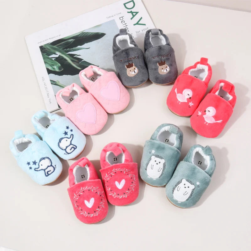 Baby Girl Boy Prewalker Shoes Spring and Autumn Cute Cartoon Animals Design Casual Anti Slip High Quality Newborn Toddler Shoes