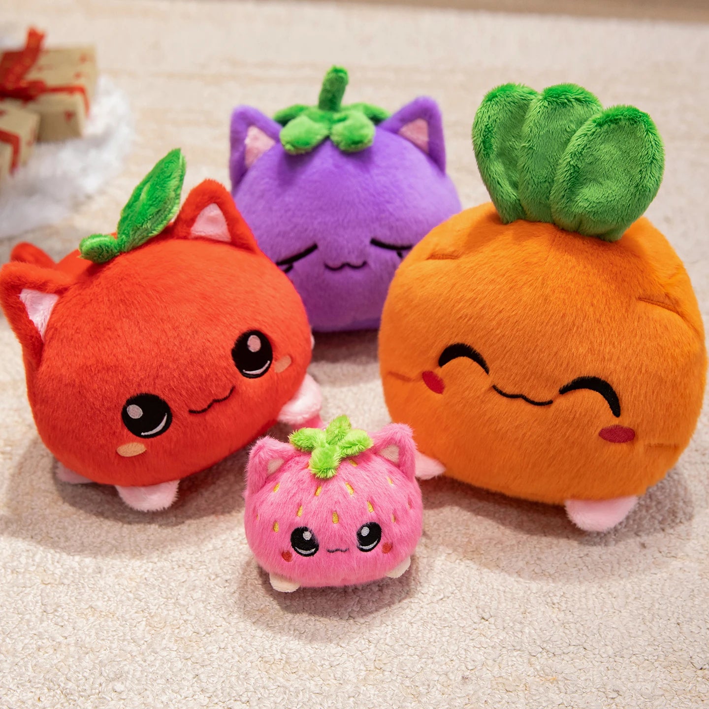 Cute Plush Dolls With Strawberry Cat Stuffed Soft Toys Fruit Sofa Doll Birthday Gift Room Decor Children's Friends Birthday