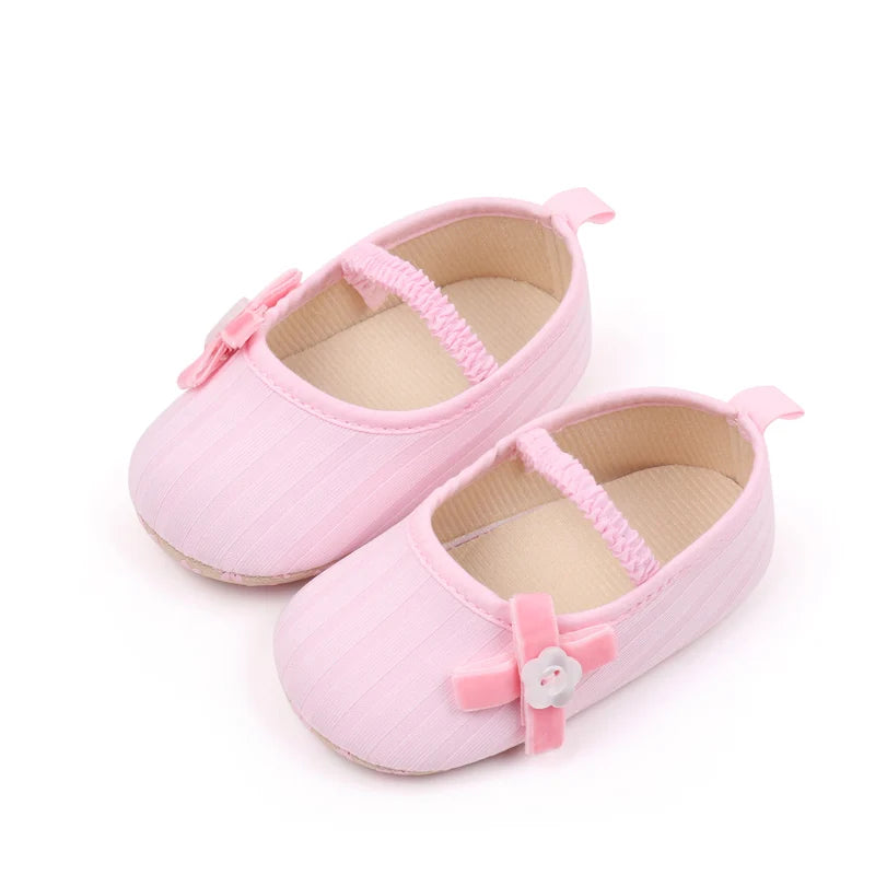 2025 Spring And Autumn Baby Girls First Walking Indoor Outdoor Toddler Shoes With Cute Design Soft And Comfortable Sole For 0-18