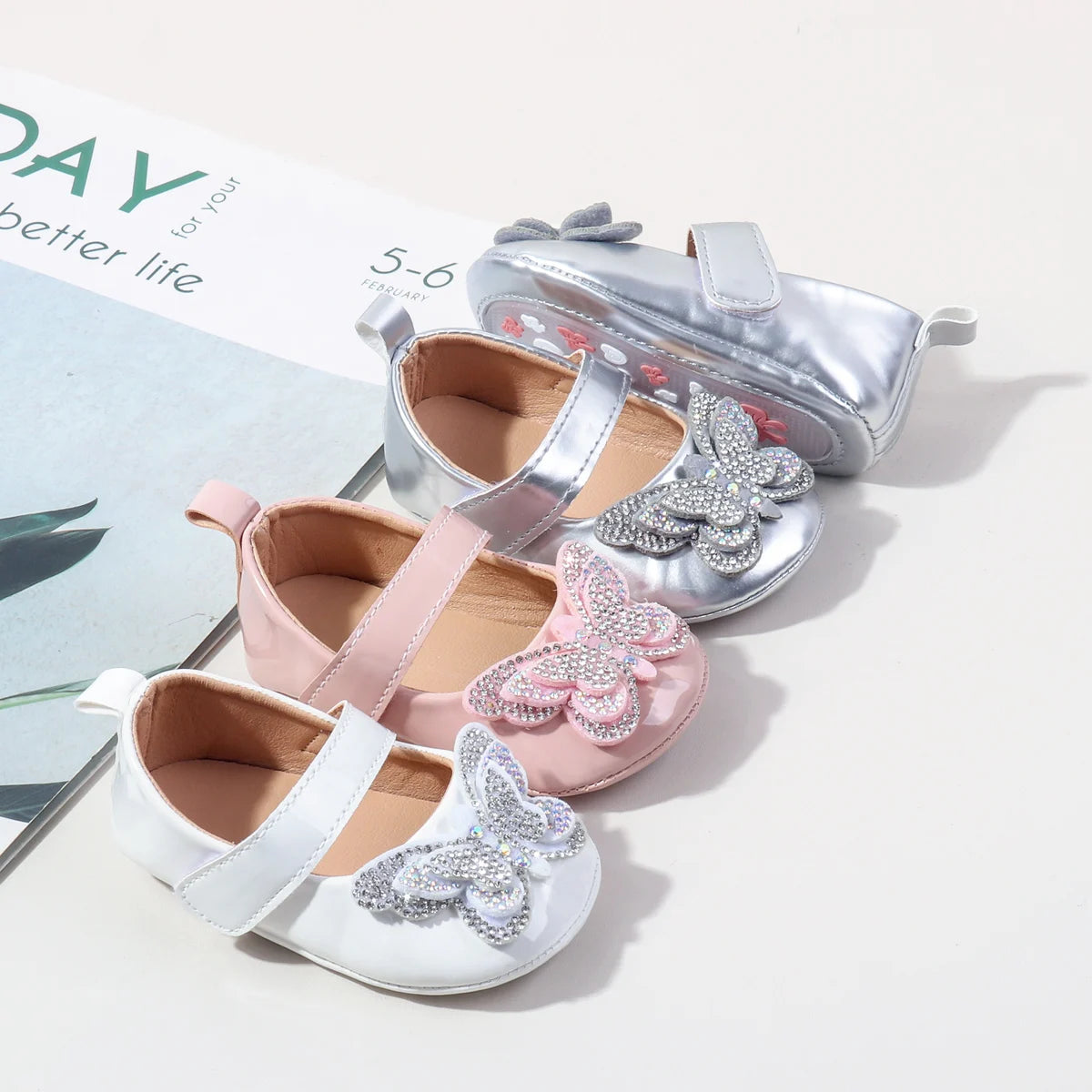 2025 Baby Girls Princess Pre-walking Indoor Outdoor Toddler Shoes With Comfortable TPR Sole and Fashion Design For 0-18M BBW5121