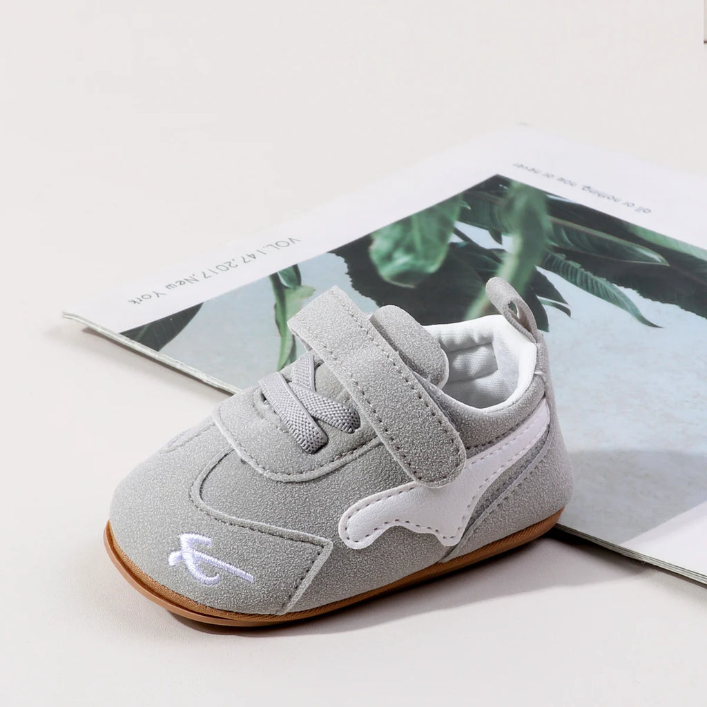 Hot Selling Baby Unisex First Walking Toddler Shoes For 0-18 Months Fashion Design Three Colors High Quality Baby Sneaker
