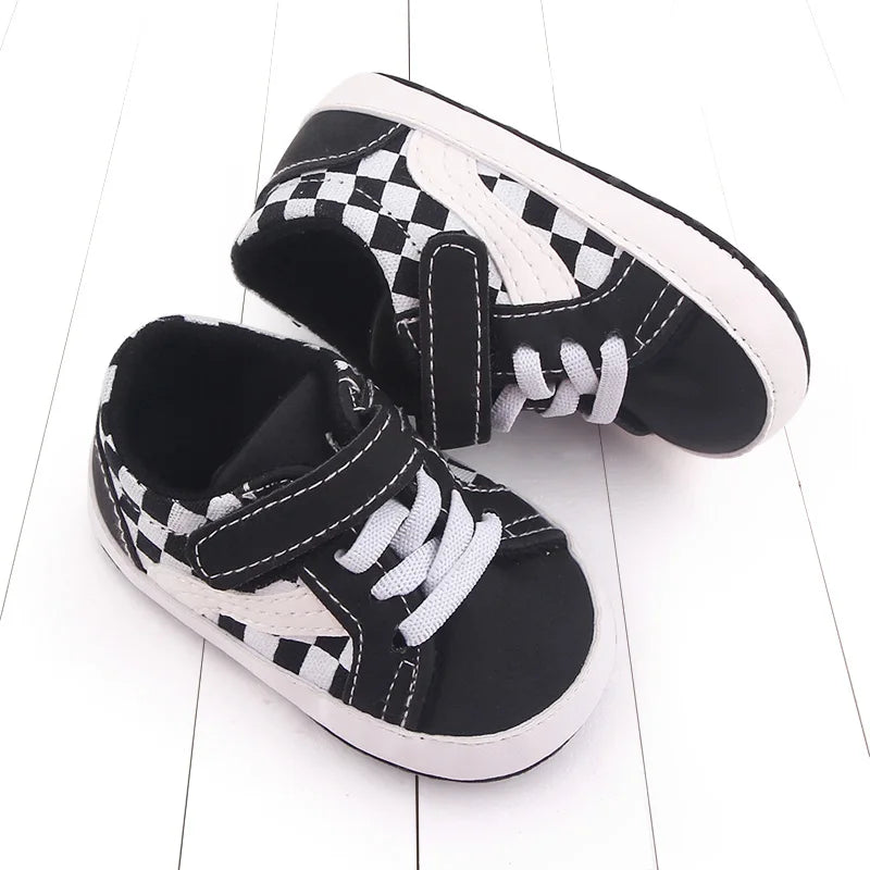 2025 Autumn Baby Boys And Girls First Walking Toddler Shoes Fashion Design For 0-18M Baby Unisex Sneaker High Quality Soft Sole