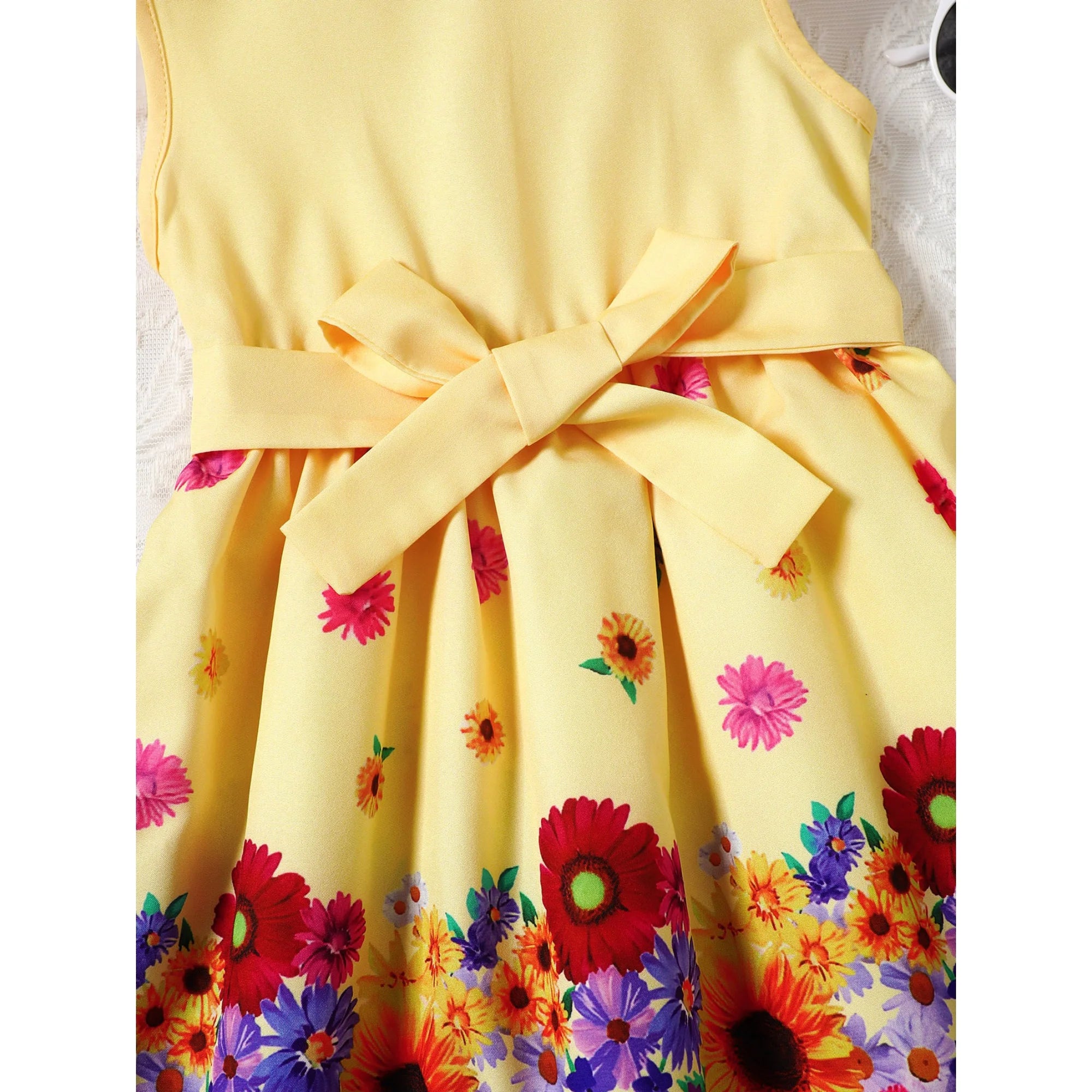 Kid Girls' Summer Dress Round Neck Beautiful Flower Printed Sleeveless Dress+Belt Set 4-7 Year Old Girls' Casual Dress