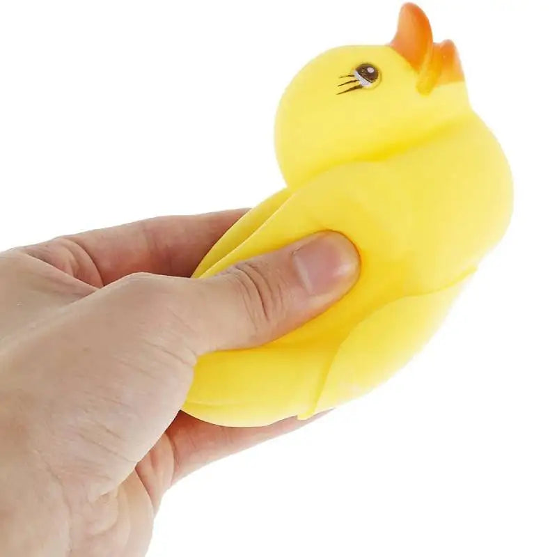 4pcs Rubber Duck Family Squeak Ducks Baby Shower Toy Float Bathtub Yellow Duck Toy Gift for Toddlers Boys Girls Kids Birthday