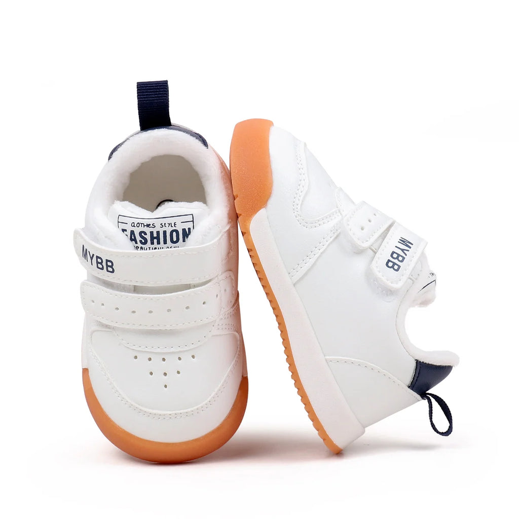 Winter Trendy New Baby Walking Shoes For Boys And Girls Small Children Anti-Slip Soft Sole White Sneakers