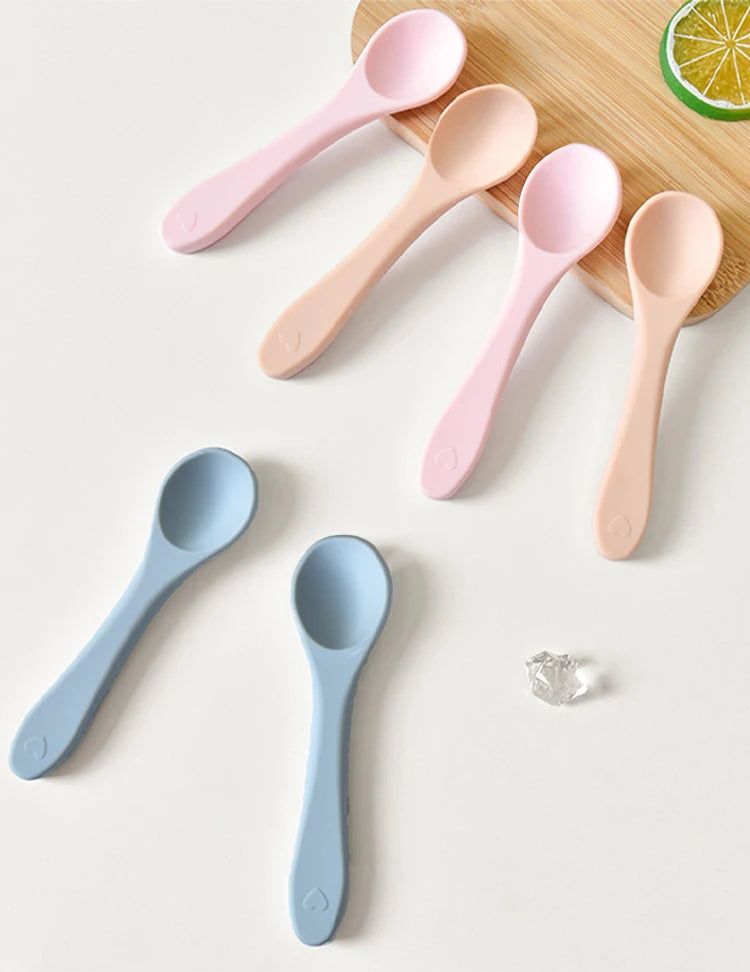 Soft Silicone Baby Feeding Spoon BPA Free Newborn Infant Weaning Spoon Heat Resistant Chewable Training  Daily Feeding Tableware